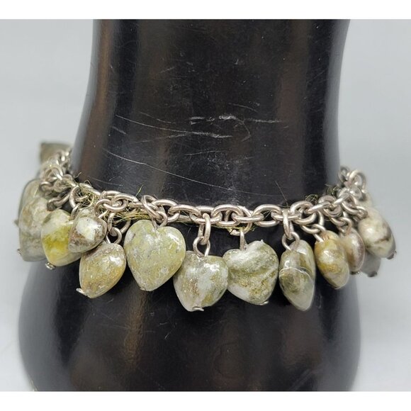 Jadeite Heart Dangling Charm Bracelet Silver Tone Oval Link Chain Adjustable 8" - Picture 1 of 13